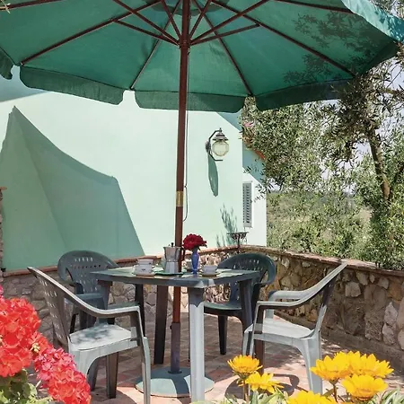Lovely In -fi- Ferienhaus Castelfiorentino