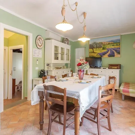 2 Bedroom Gorgeous In -fi- *