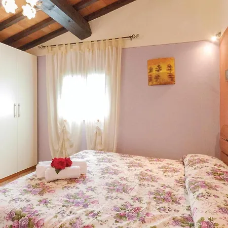 2 Bedroom Gorgeous In -fi- * Castelfiorentino